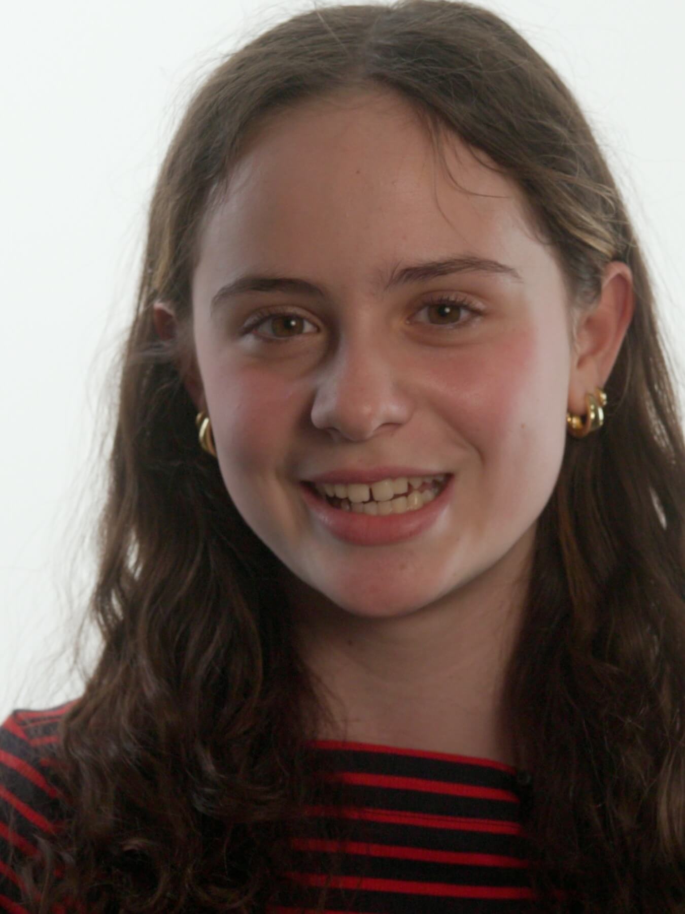 Photo portrait of student.