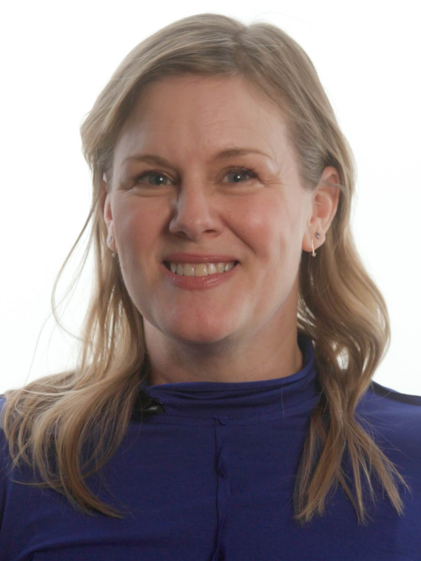 A photographic portrait of Kelly Buwalda.