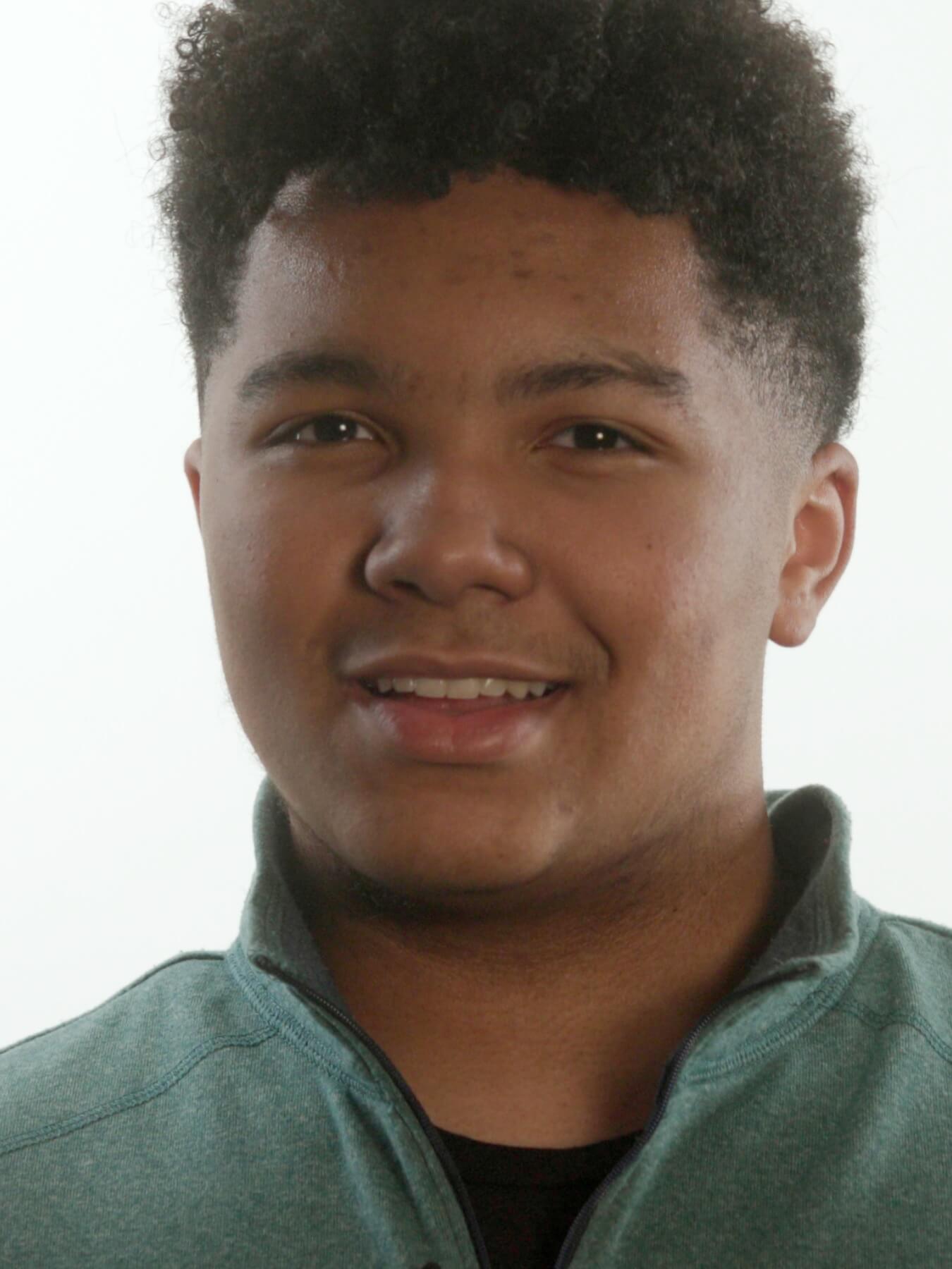 Photo portrait of student.