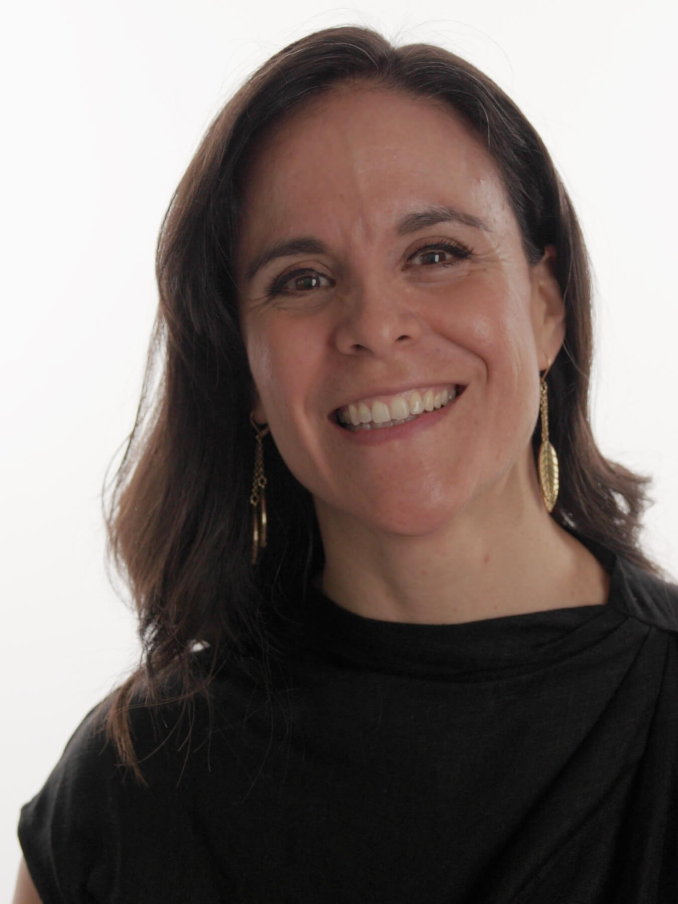 Photo portrait of María José Peñaherrera.