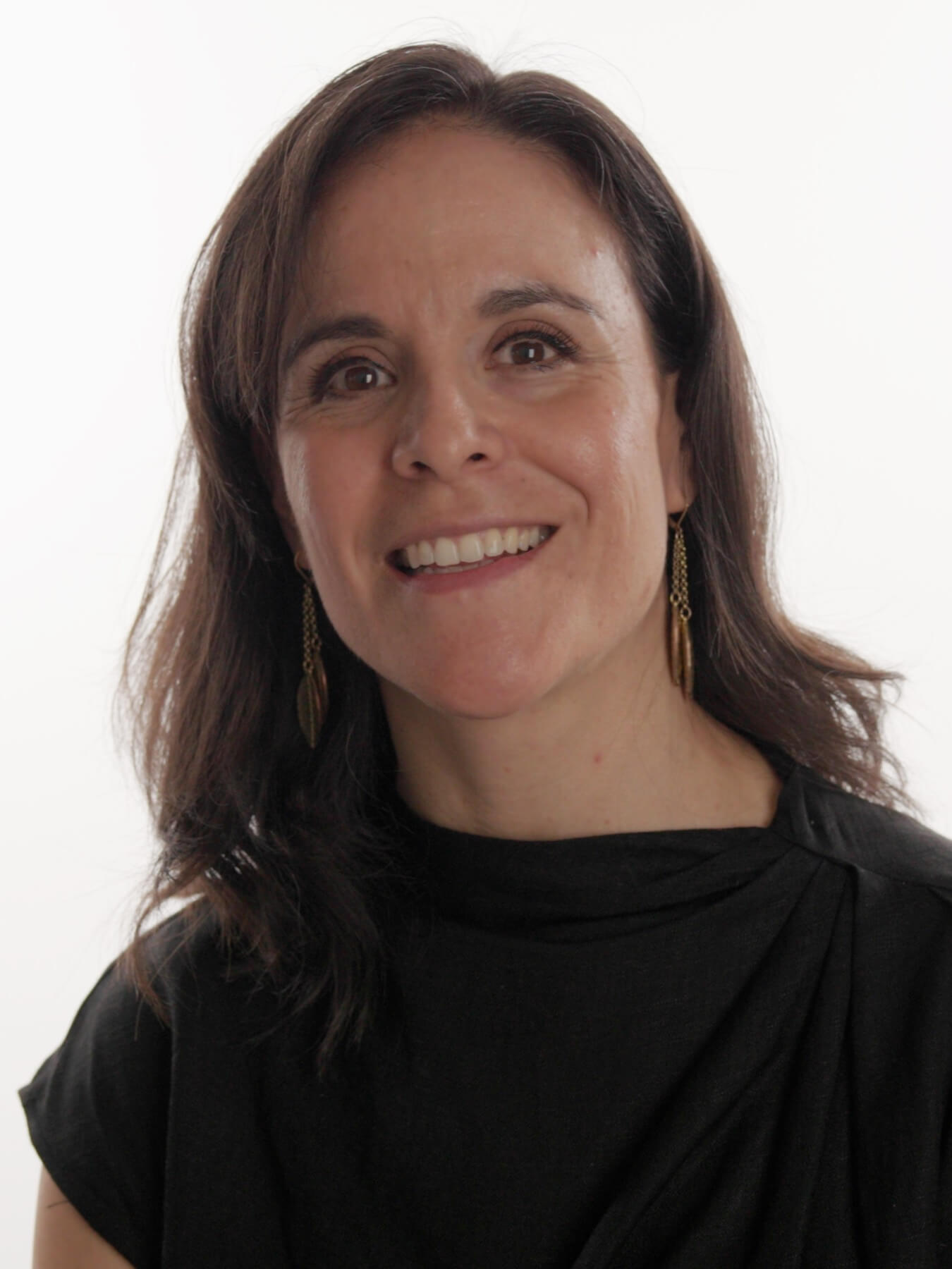 Photo portrait of María José Peñaherrera.