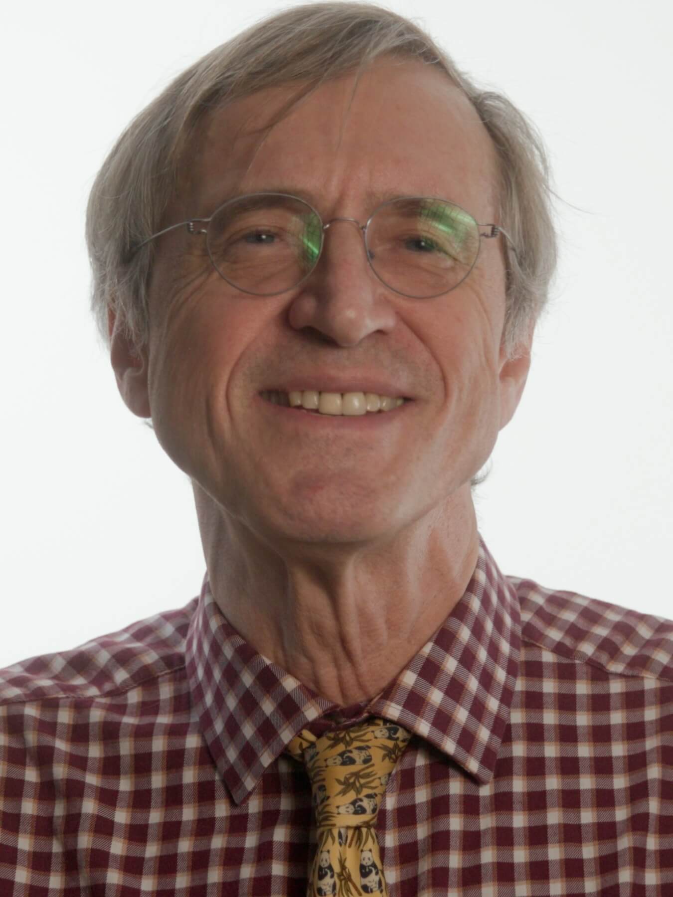 Photo portrait of Paul Deards.